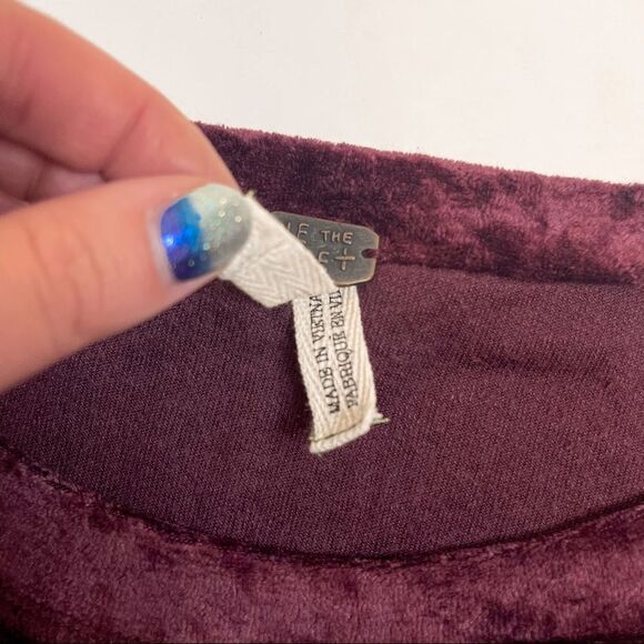We the Free Milan Maroon Velvet Long Sleeve Blouse S - Picture 4 of 8